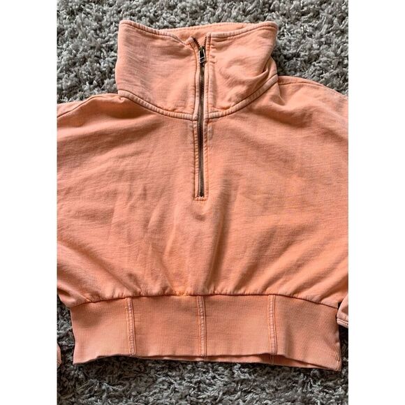 OUT FROM UNDER Urban Outiftters Buginsect ORANGE Crop 1/4 zip SWEATSHIRT sz XL - Picture 2 of 6